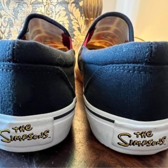 NWOT Bart Simpson, Duff Beer Shoes unisex - Picture 6 of 7